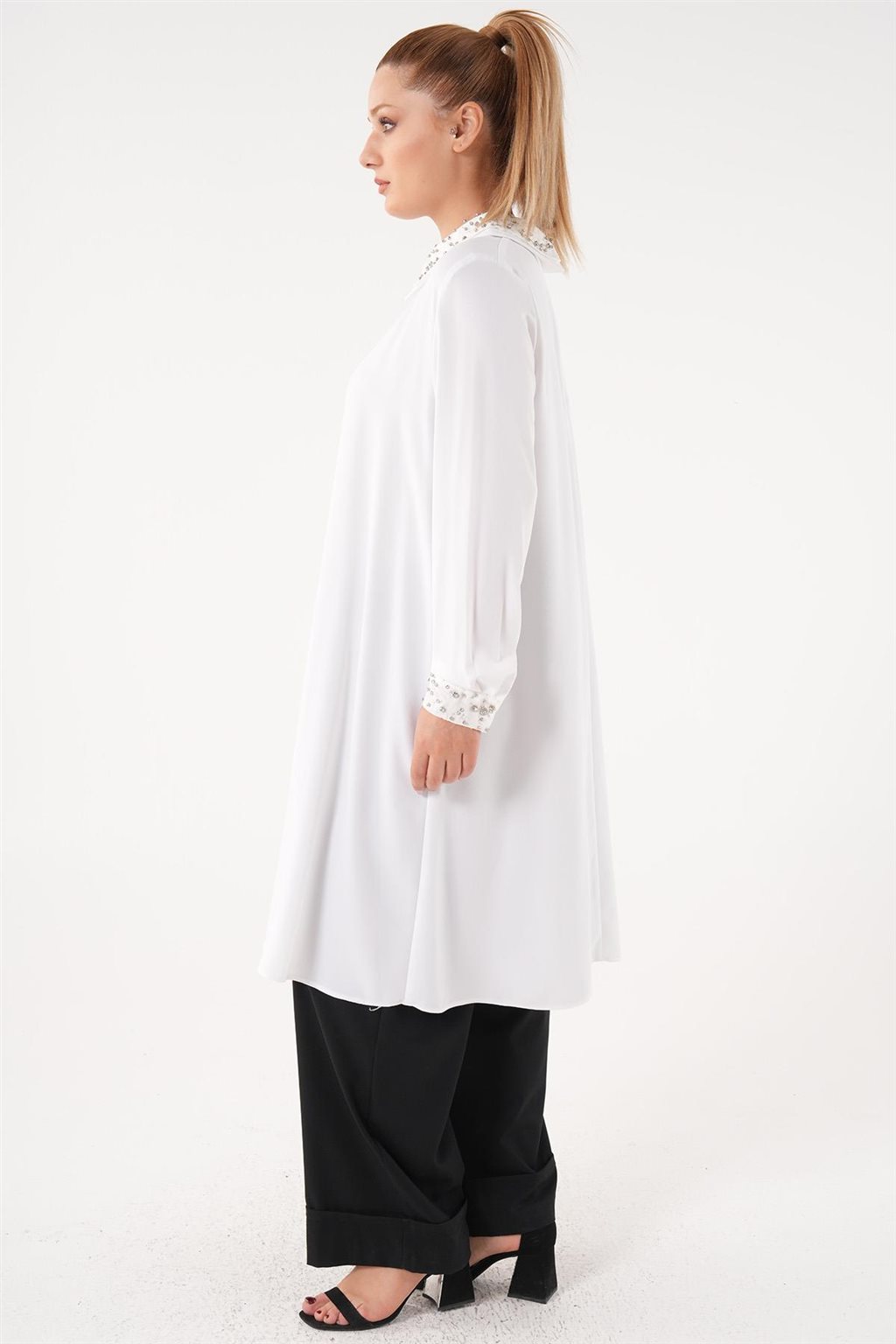 Stone Embroidered Tunic Optic White