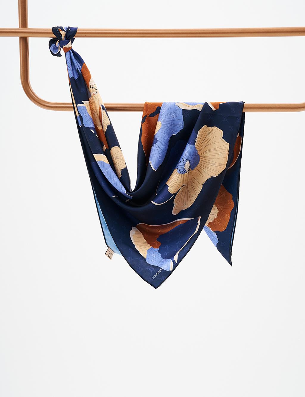 Abstract Pattern Monogram Scarf Navy