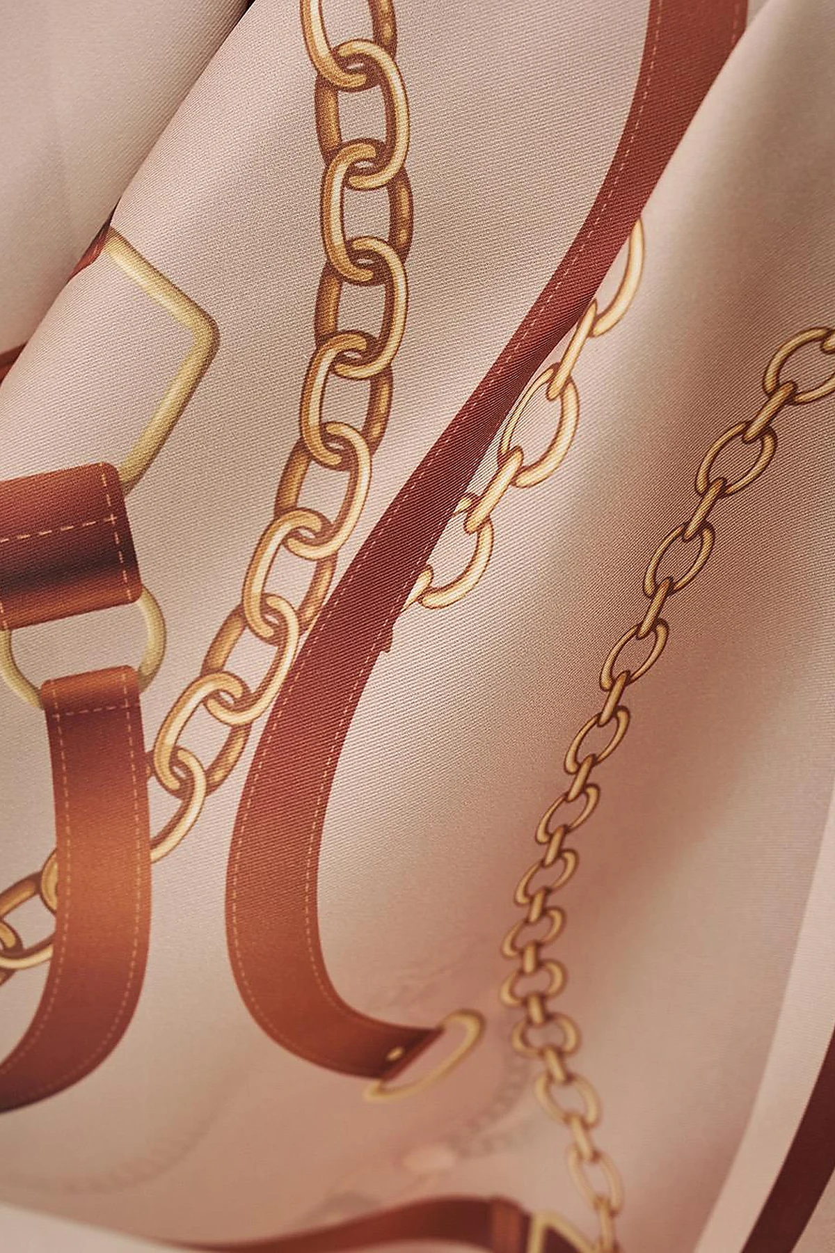 Chain Pattern Scarf Beige