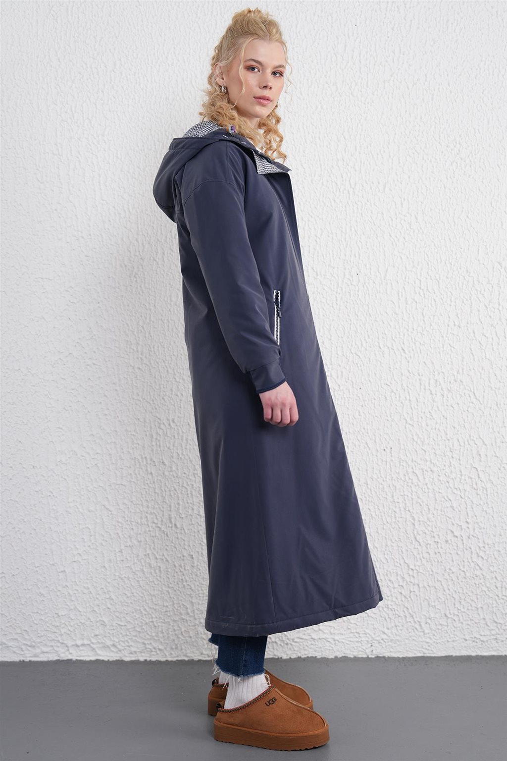 Hooded Snap Cloak Navy Blue
