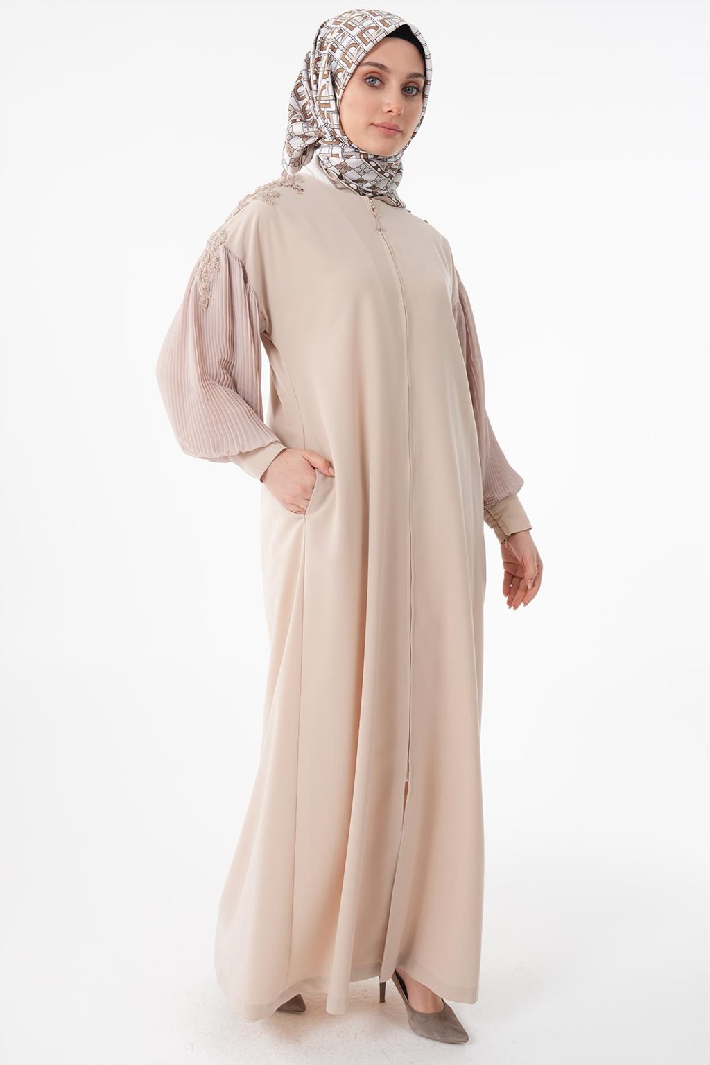 Shoulders Stoned Pleated Wear-Go Sand Beige