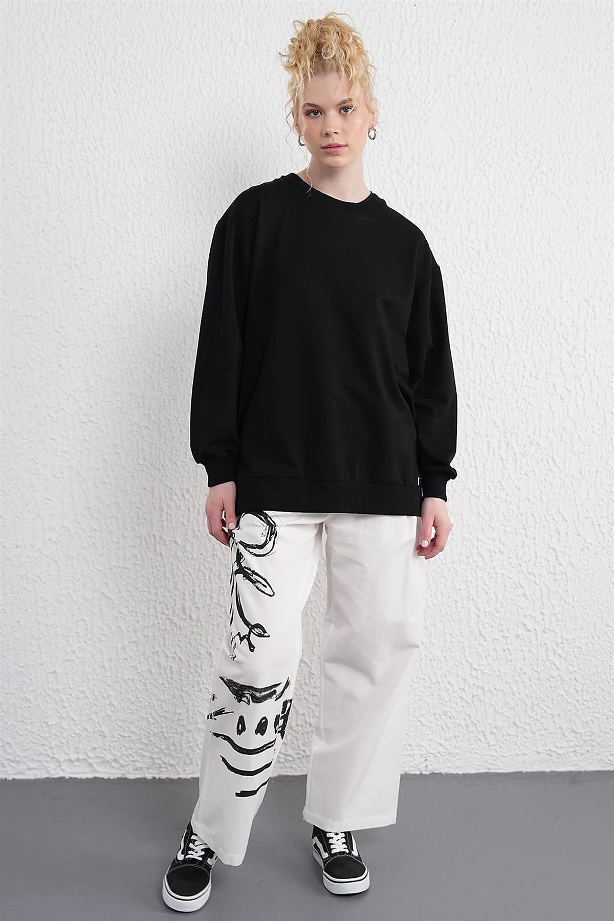 Crew Neck Sweatshirt Black