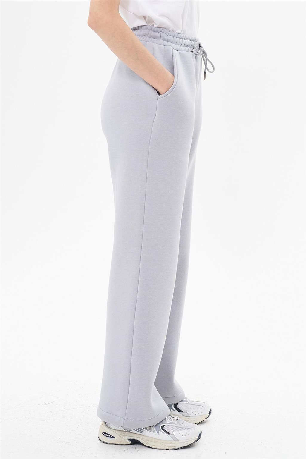 Beli Lastikli Bağcıklı Pantolon Gri