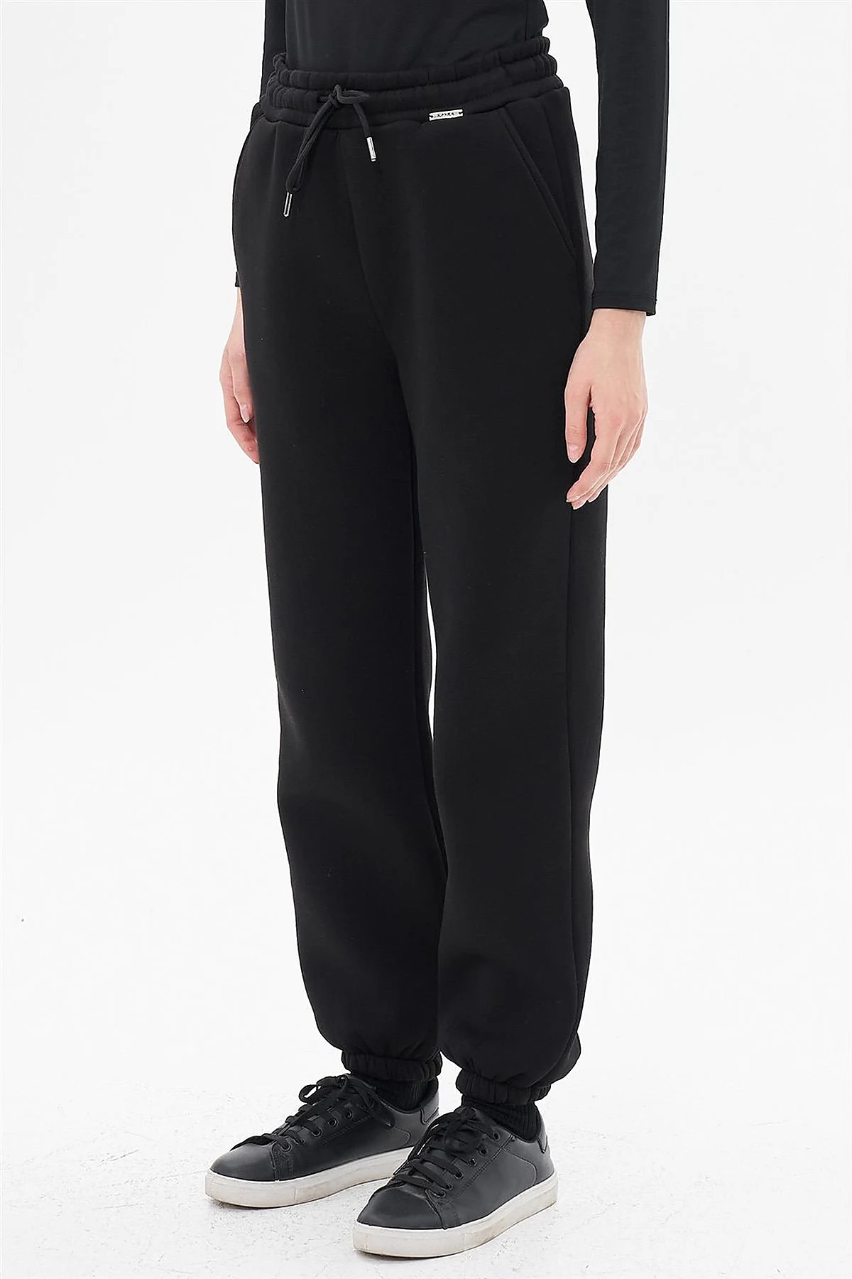 Elastic Waist Jogger Pants Black