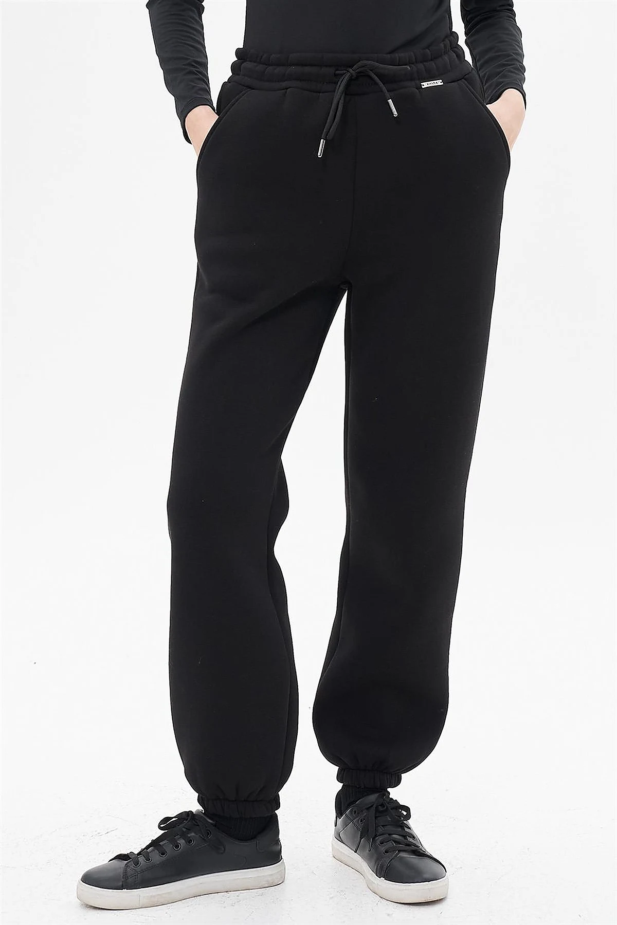 Elastic Waist Jogger Pants Black
