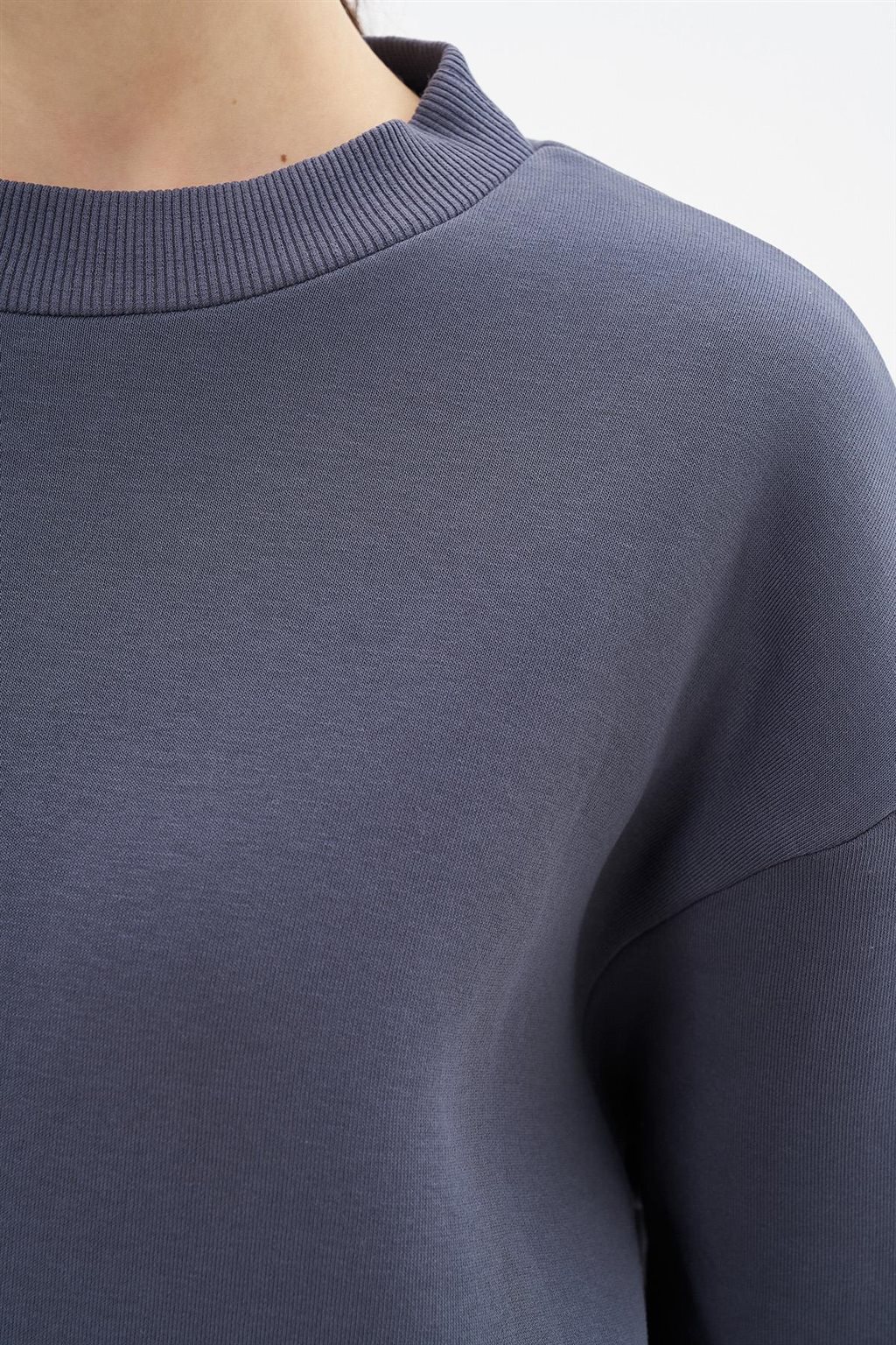 Low Shoulder Sweatshirt Anthracite