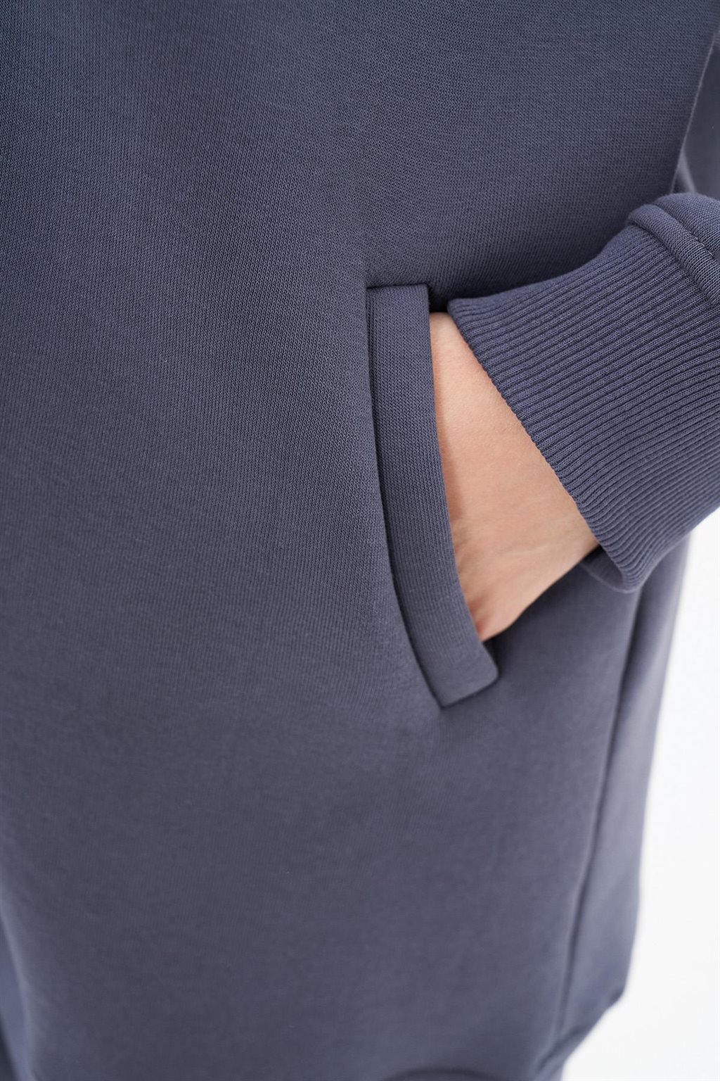 Pocket Detailed Sweatshirt Anthracite