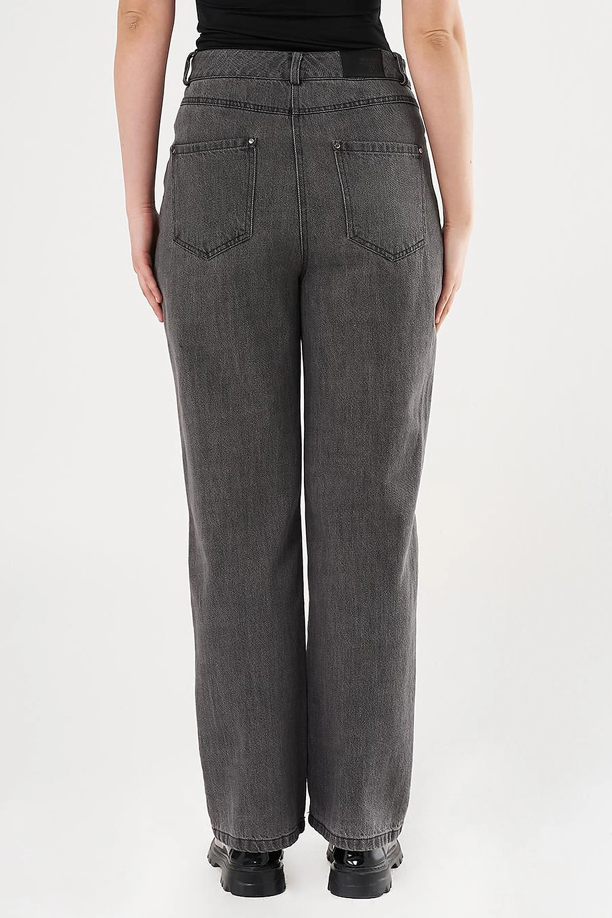 Straight Fit Denim Pants Gray