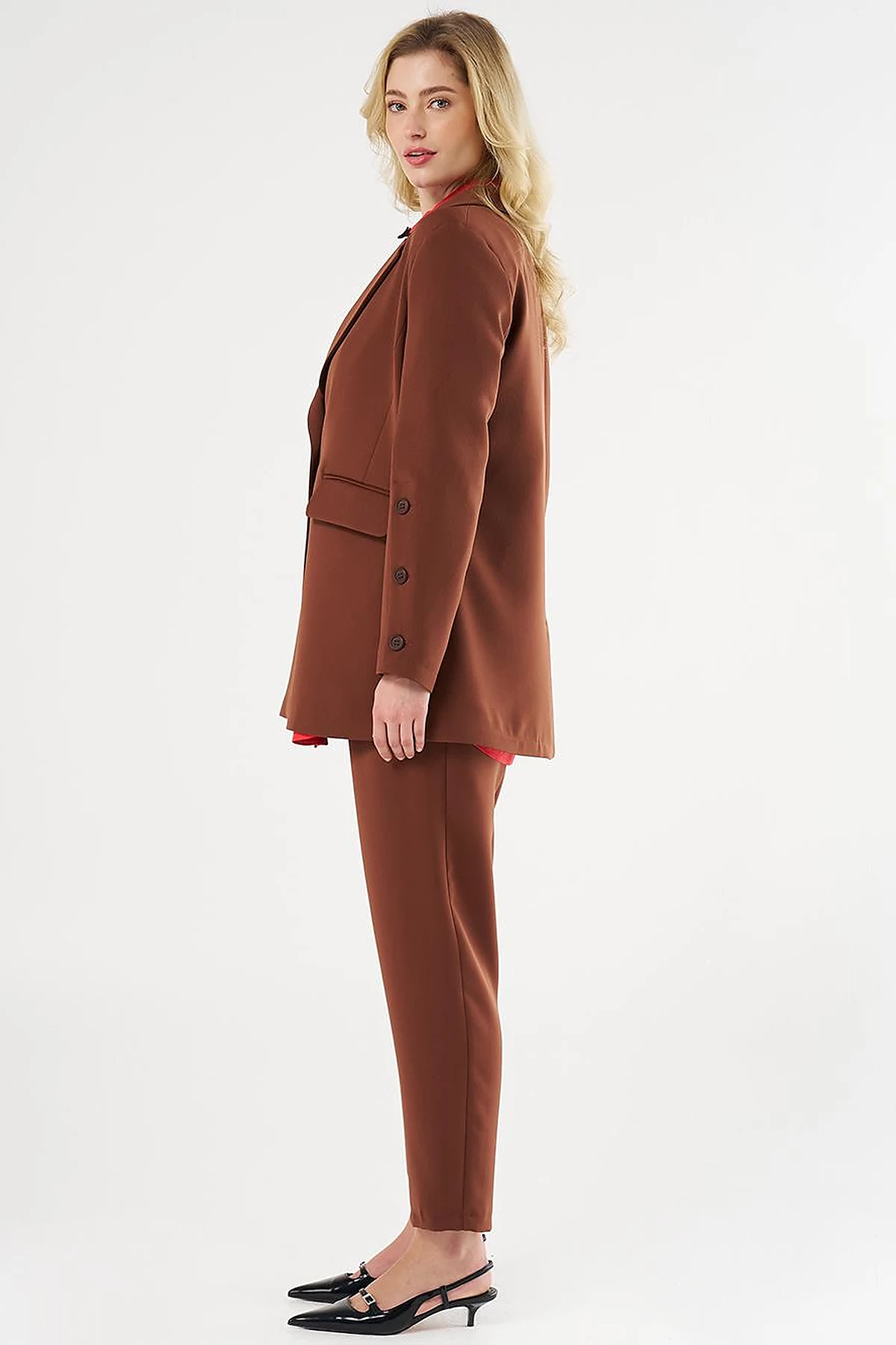 Buttoned Two-Piece Set Brown