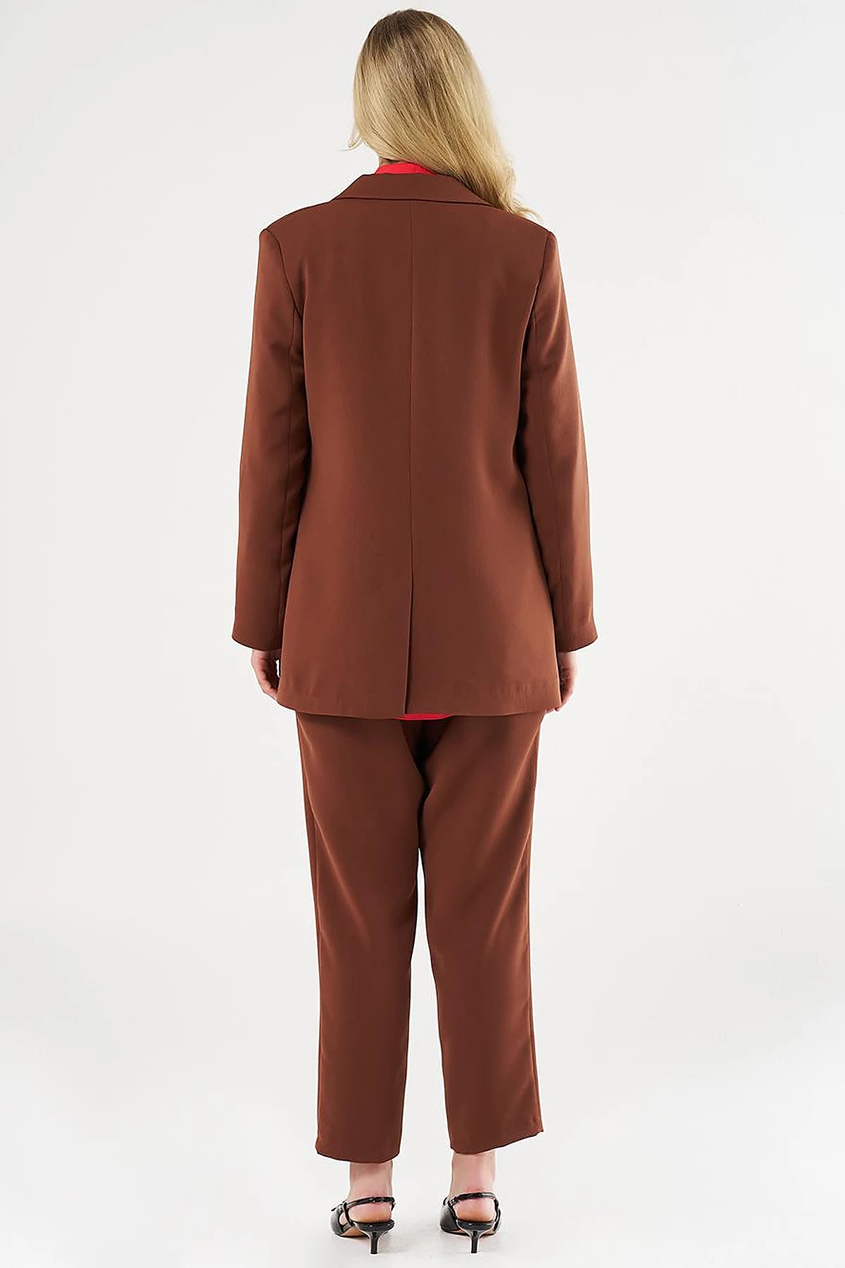 Buttoned Two-Piece Set Brown