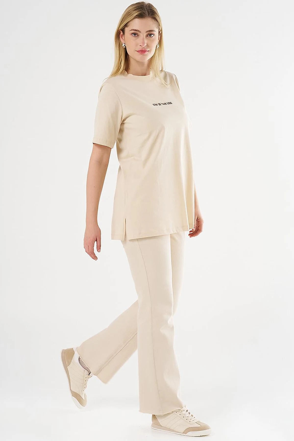 Slogan Embroidered T-shirt Cream