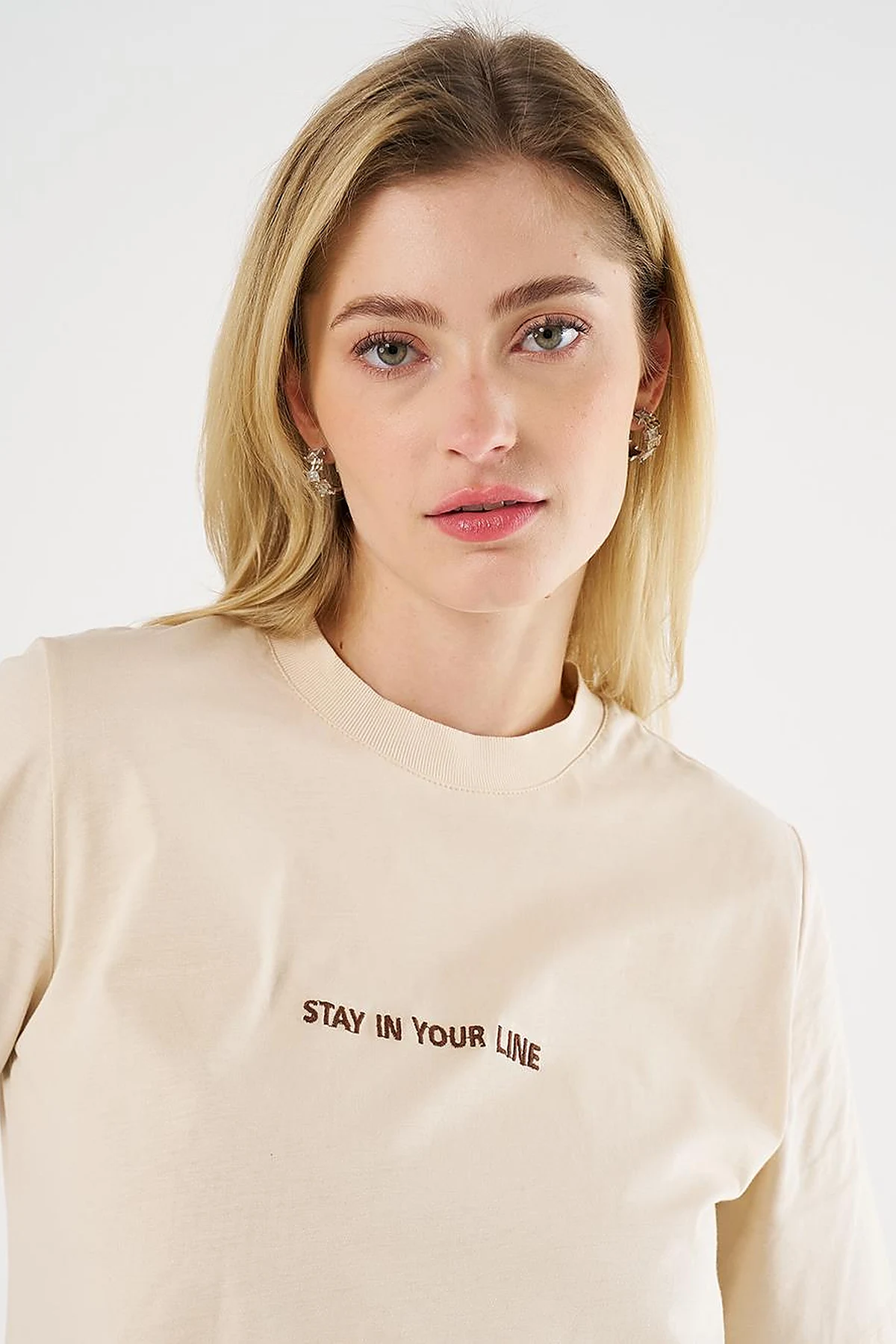 Slogan Embroidered T-shirt Cream