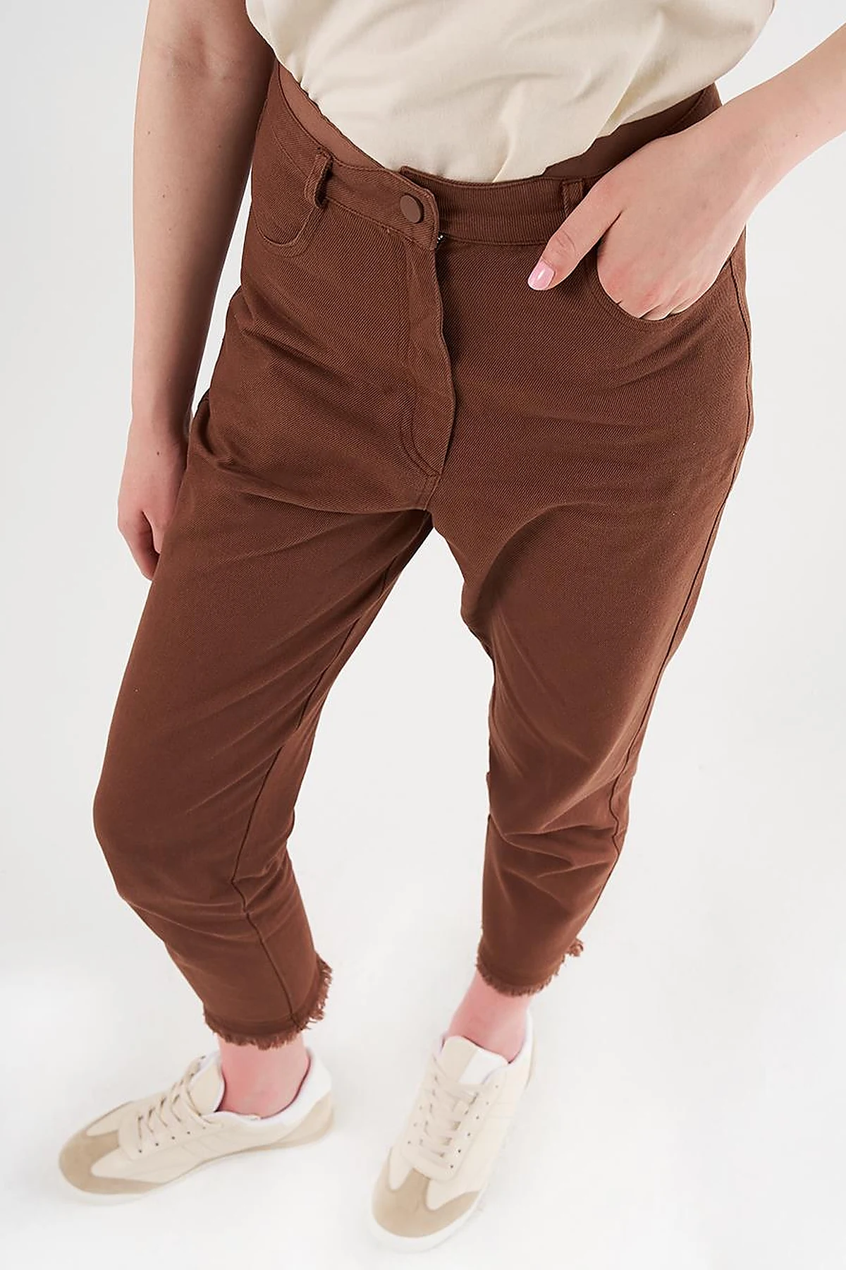 Elastic Waist Straight Leg Canvas Pants in Coffee