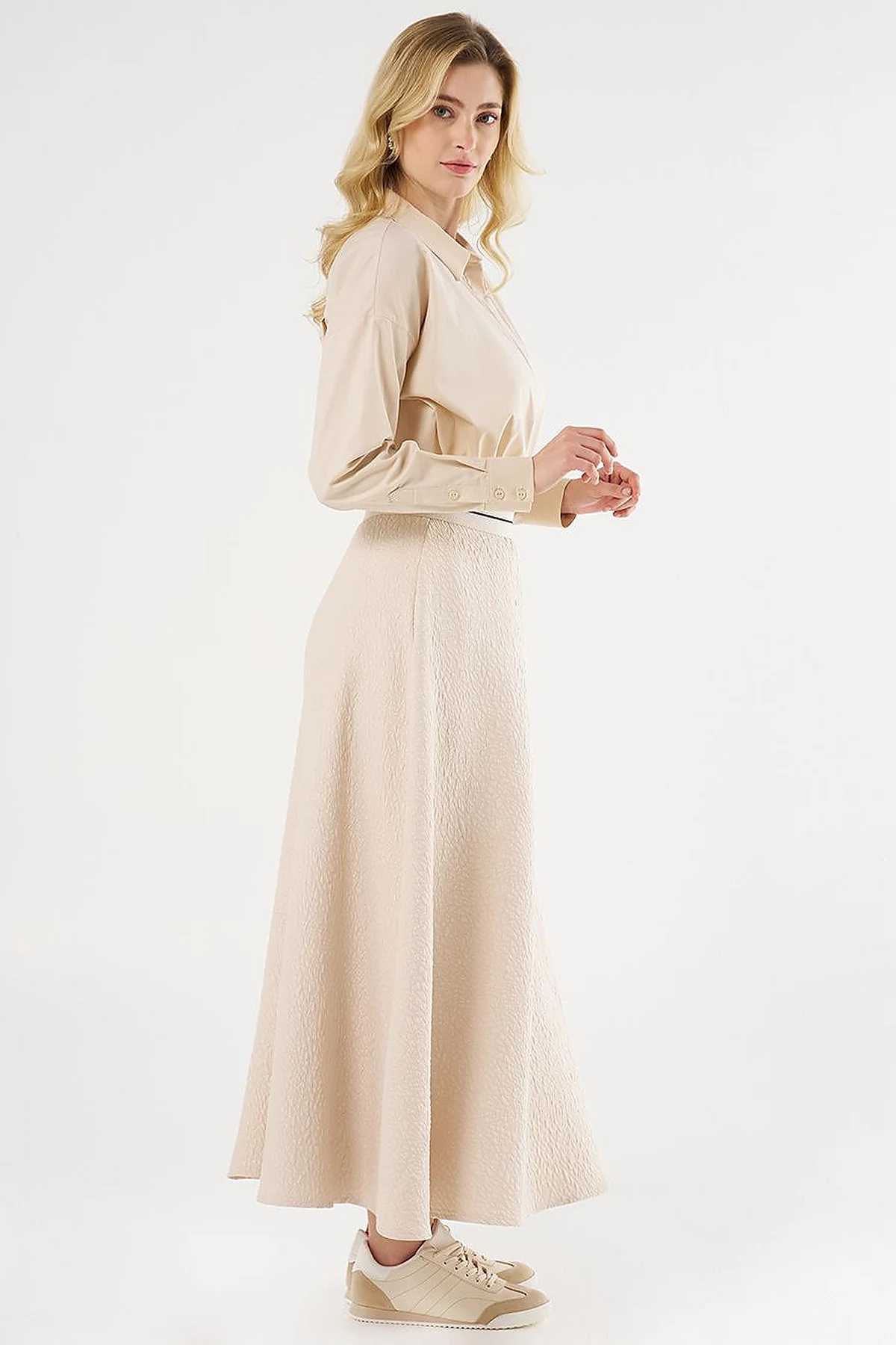 Textured Flared Skirt Cream