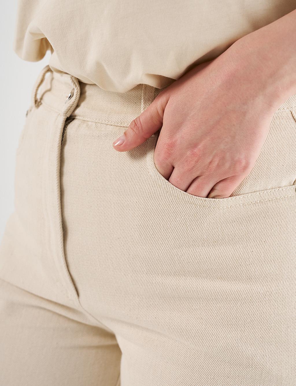 High-Waist Straight Denim Pants Cream