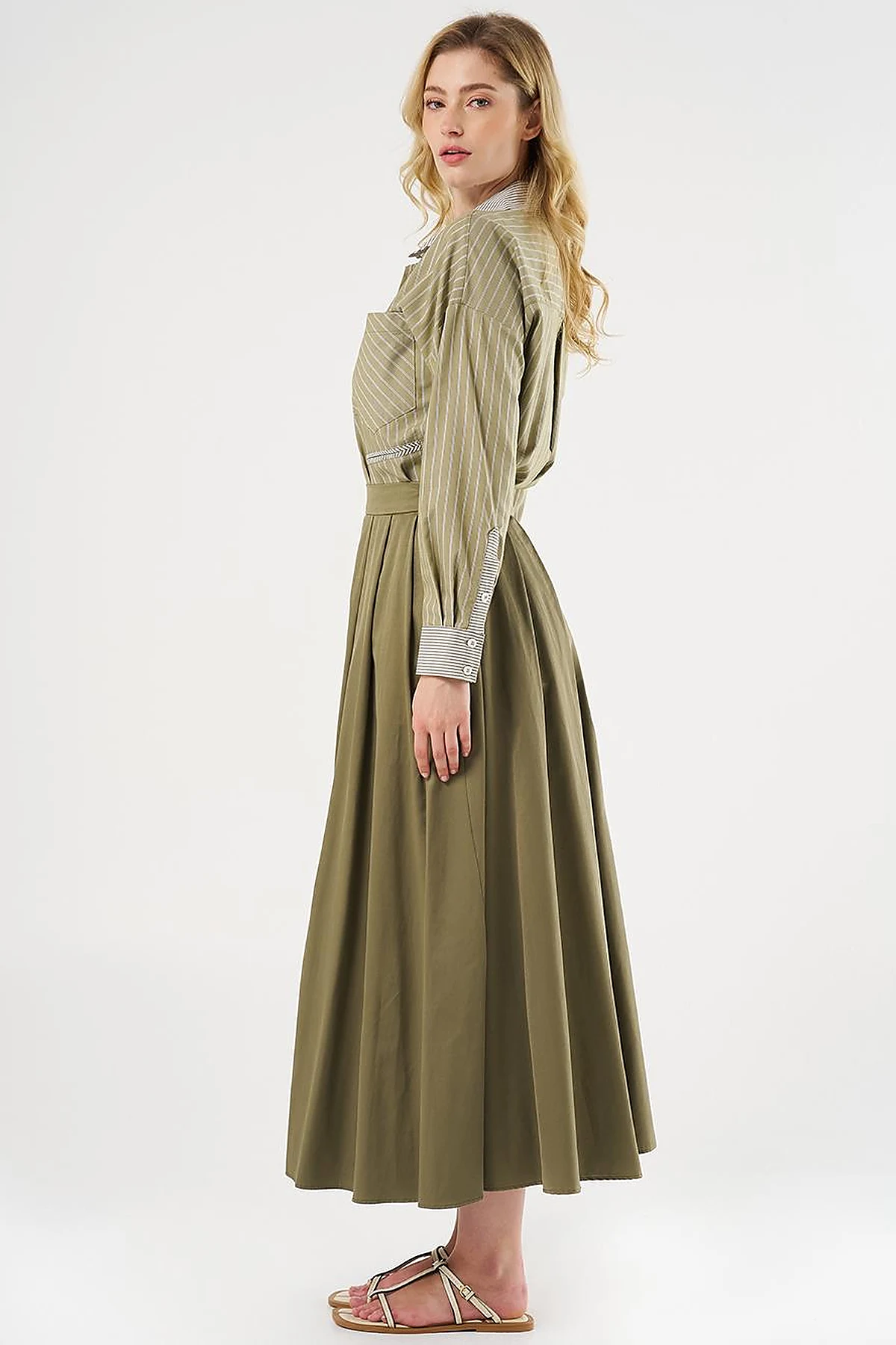 High-Waisted Pleated Skirt Olive Green