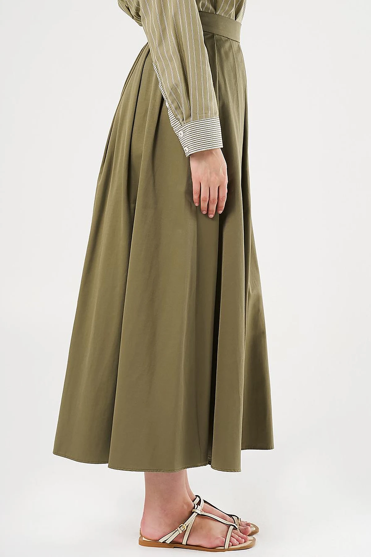 High-Waisted Pleated Skirt Olive Green