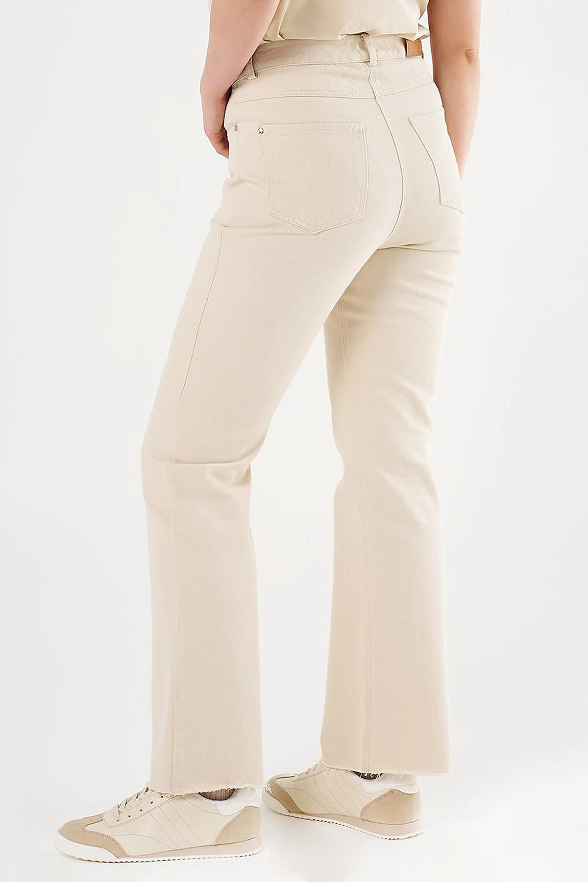 High-Waist Straight Denim Pants Cream