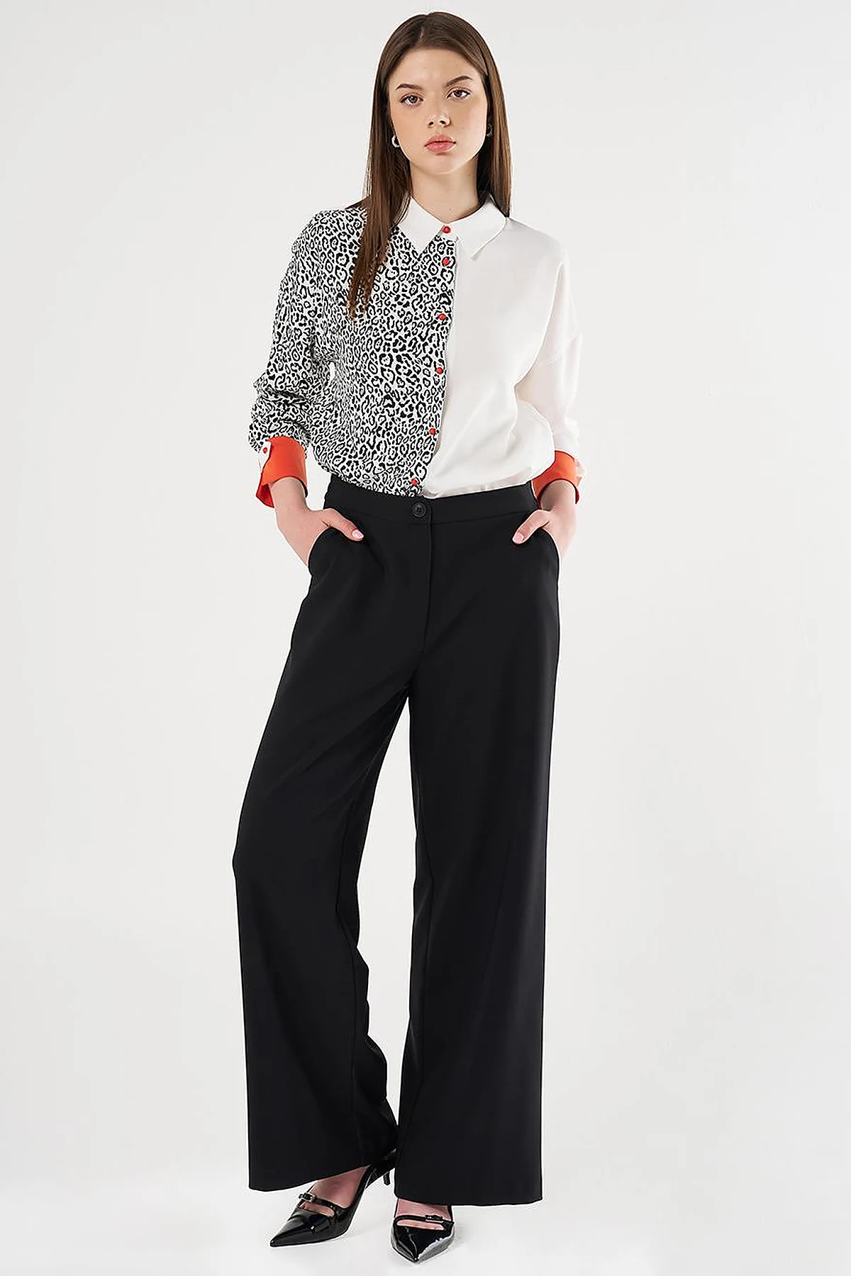 Wide-Leg Classic Trousers Black