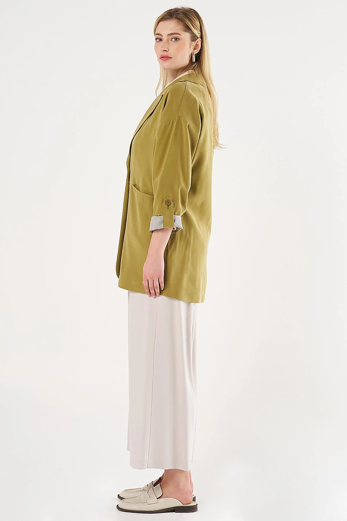 Foldable Cuffs Buttoned Jacket Khaki