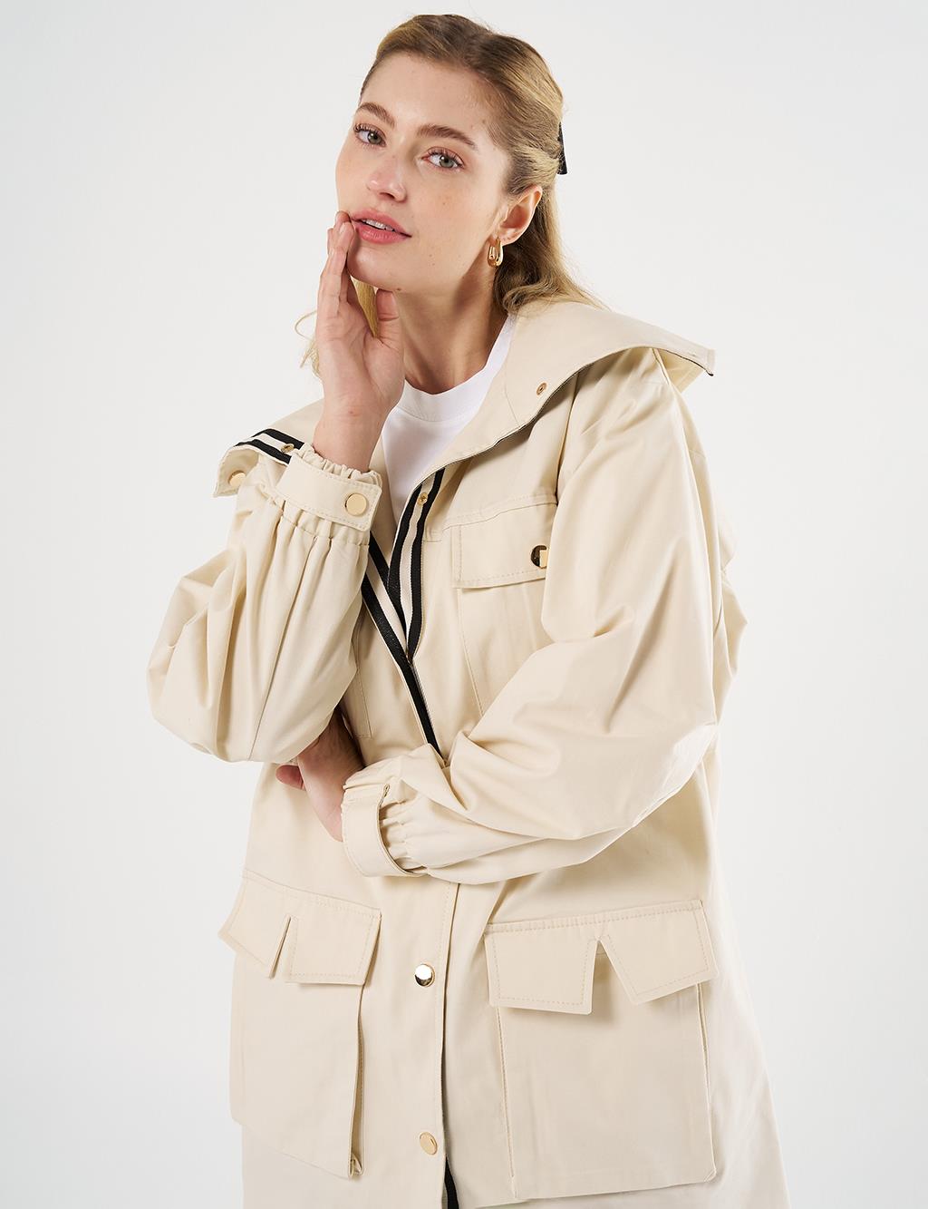 Elasticated Waist High Collar Jacket Cream