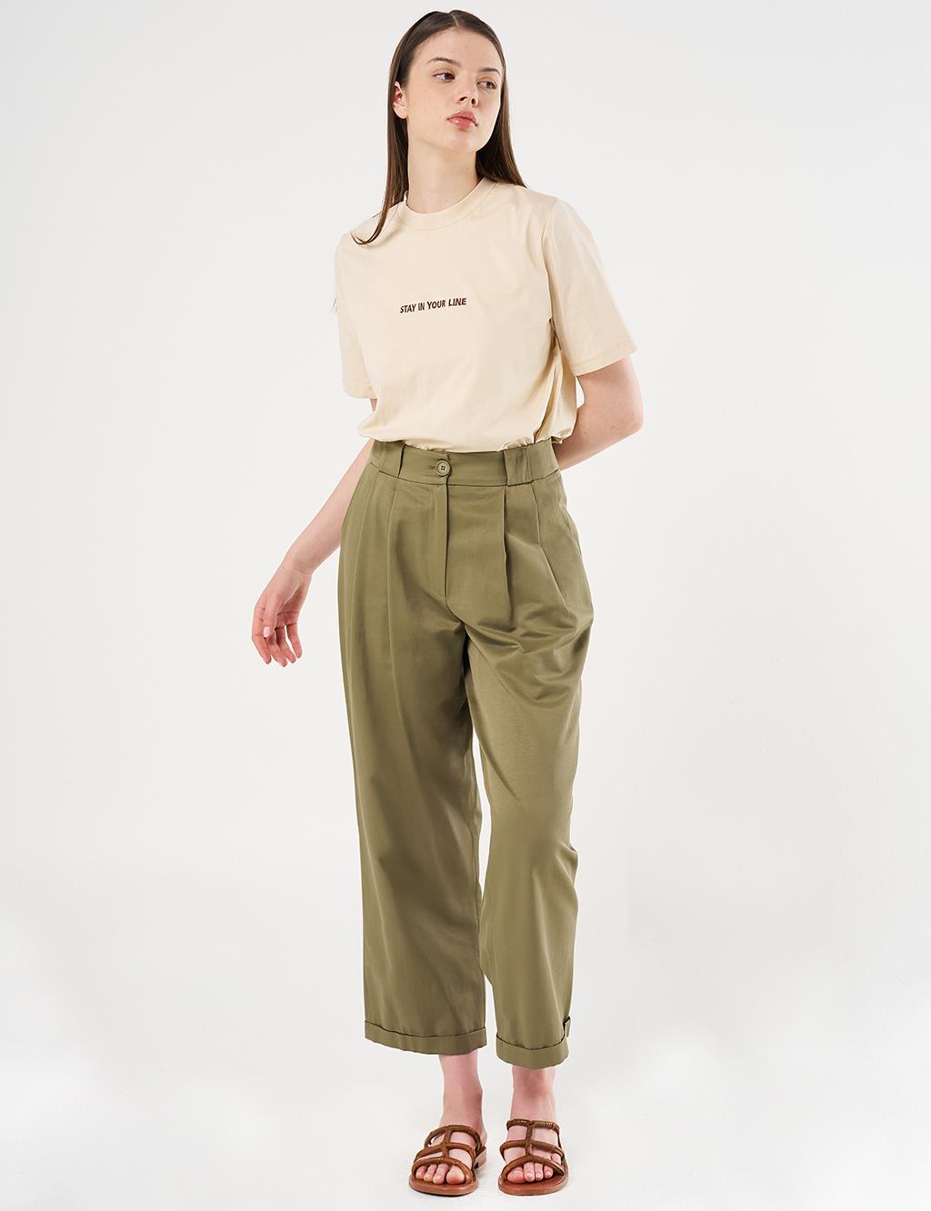 Pleated Cuffed Pants in Khaki