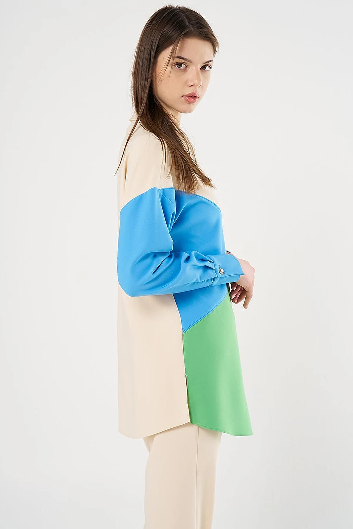 Color-Blocked Tunic Cream