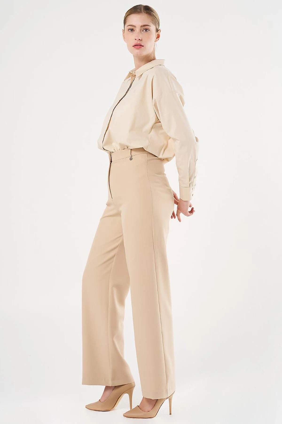 High-Waist Basic Pants Beige 