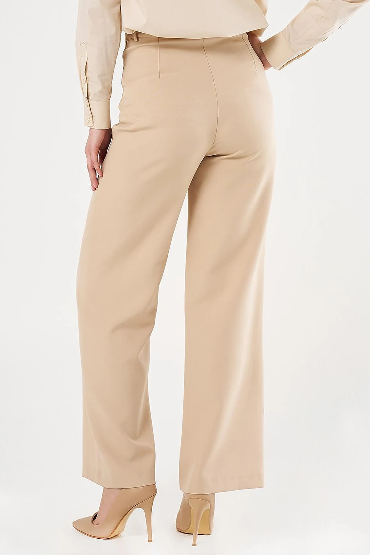 High-Waist Basic Pants Beige 