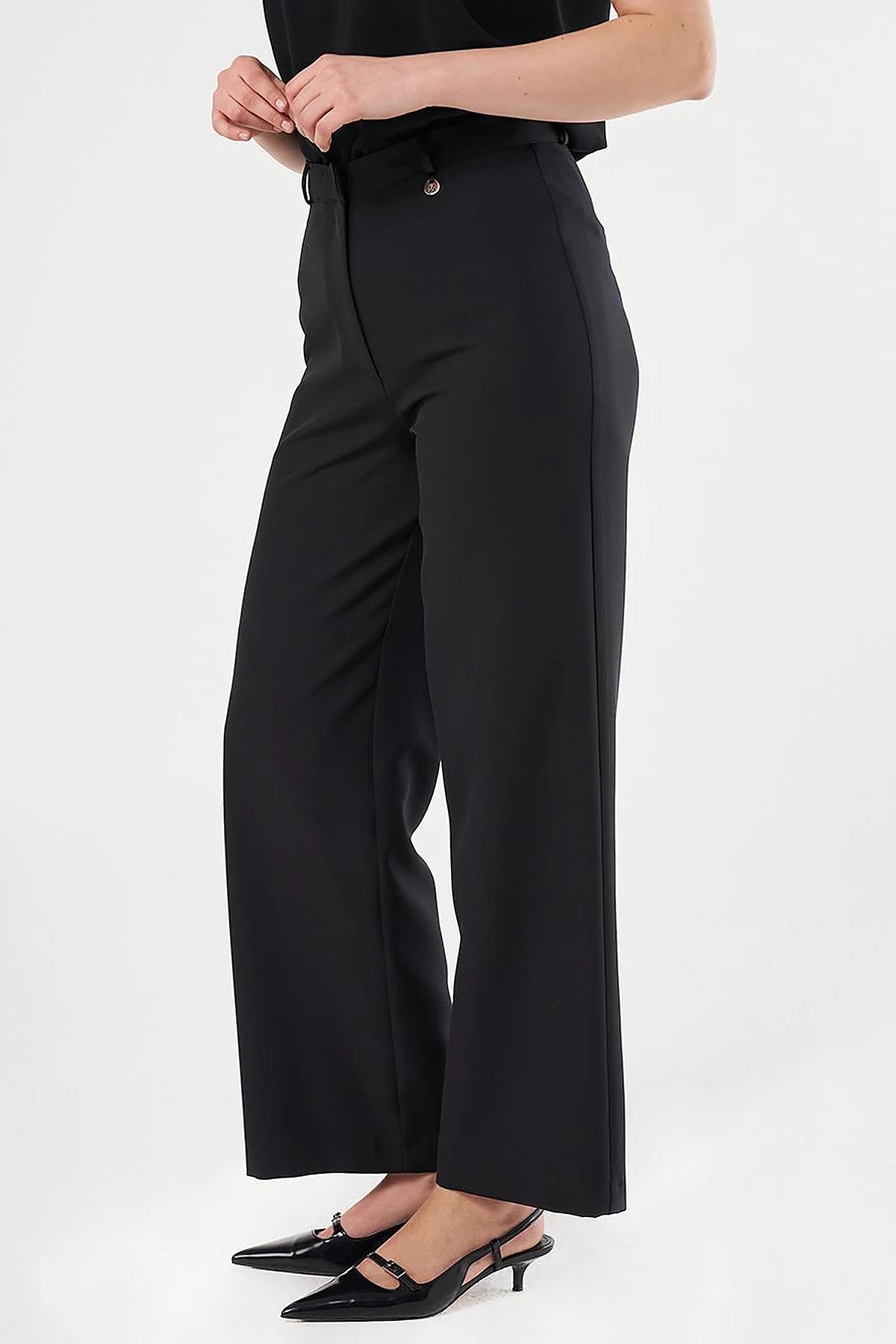 High-Waist Basic Pants Black