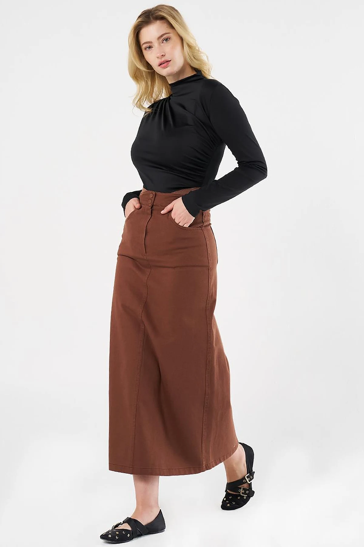High-Waisted Canvas Skirt Brown