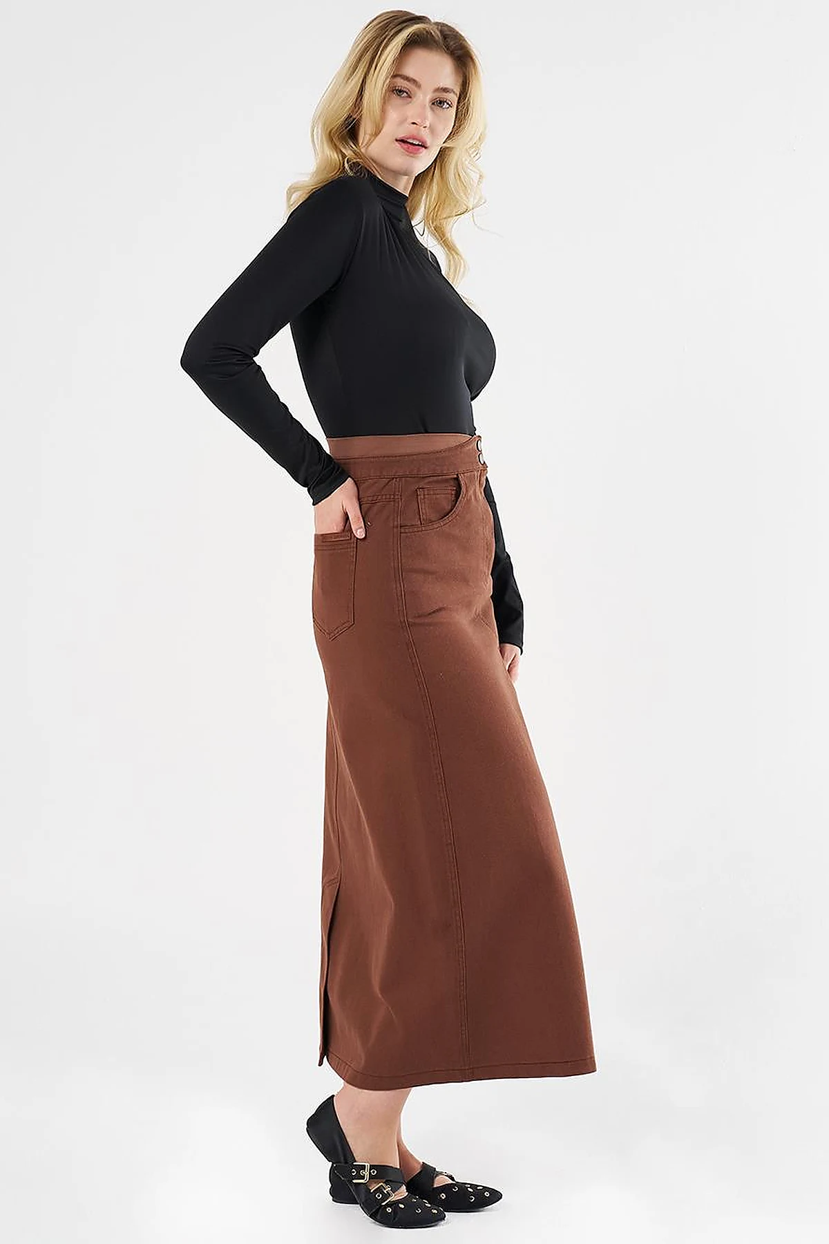 High-Waisted Canvas Skirt Brown