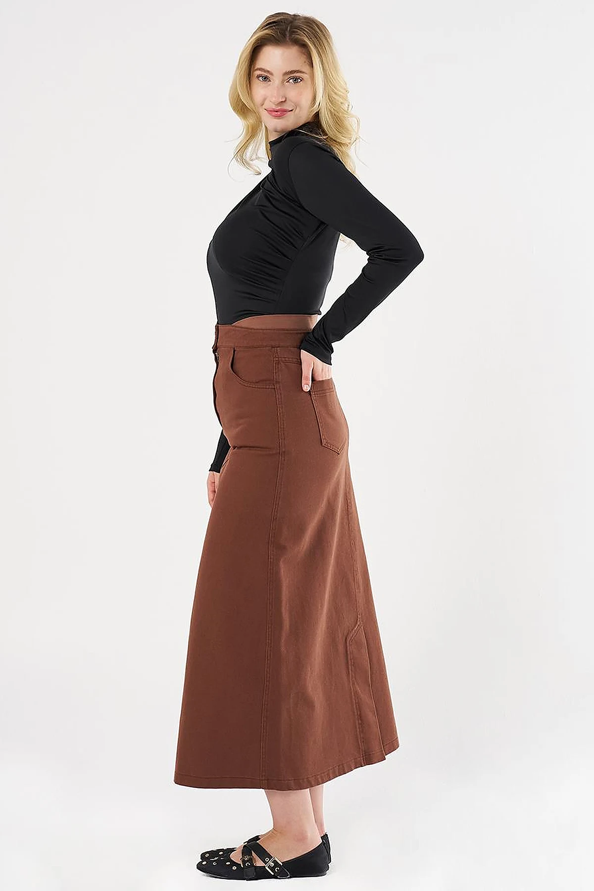 High-Waisted Canvas Skirt Brown