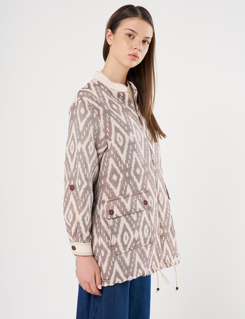 Wide-Pocket Denim Trim Jacket in Coffee