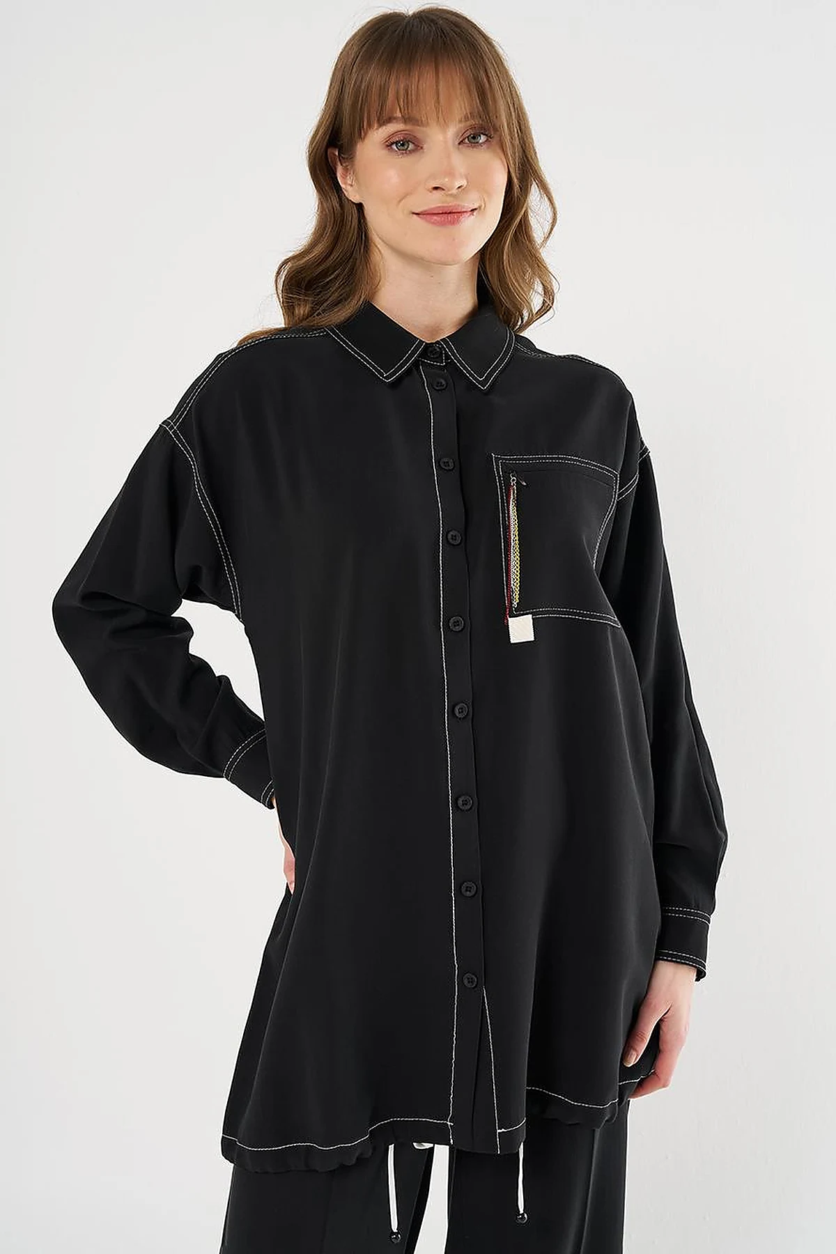 Punto-Stitched Chain-Embellished Tunic Black