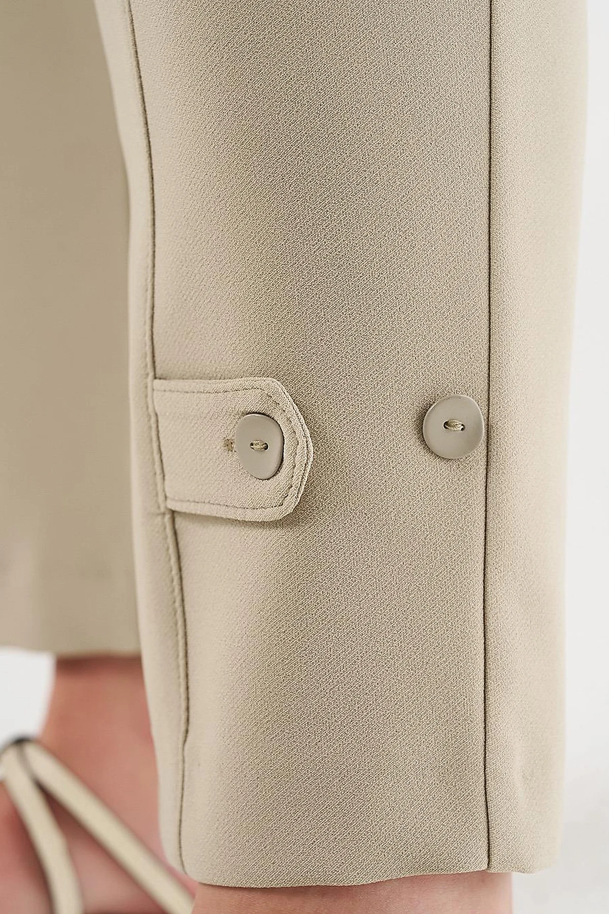 Stitch Detailed Tapered Pants Moss Green