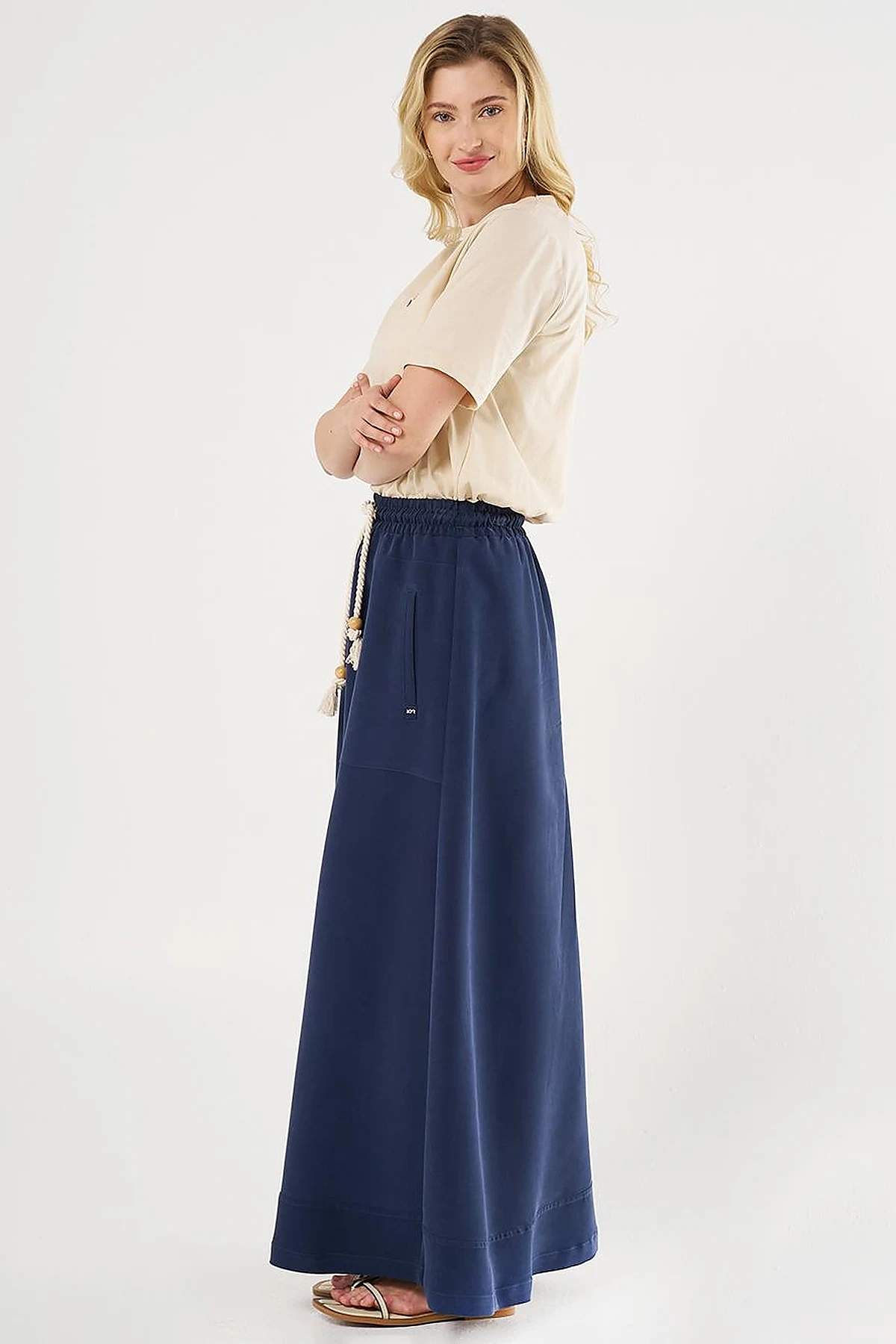 Patch Pocket High-Waist Skirt - Navy
