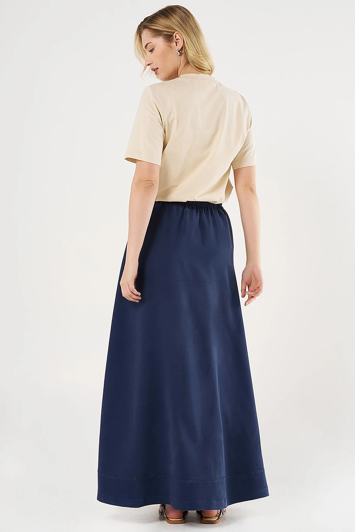 Patch Pocket High-Waist Skirt - Navy