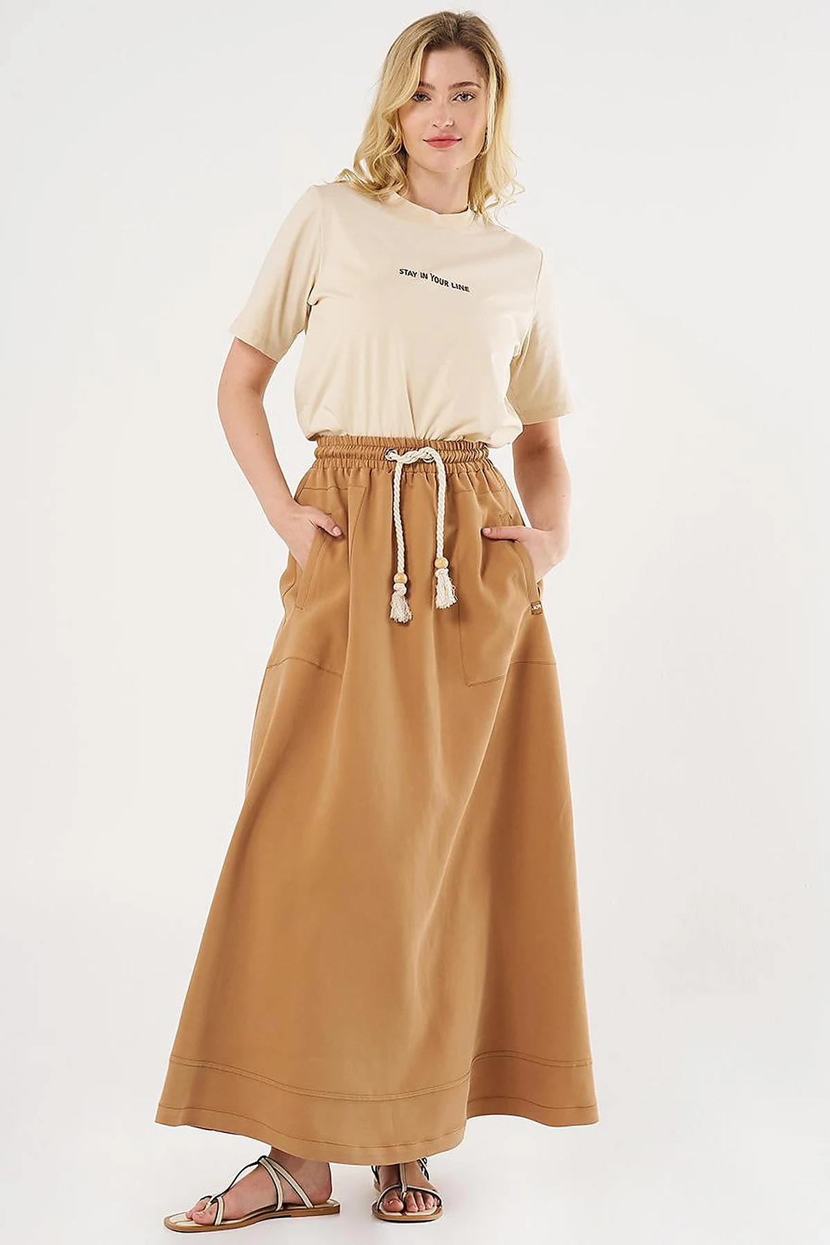 Patch Pocket High-Waist Skirt - Tobacco