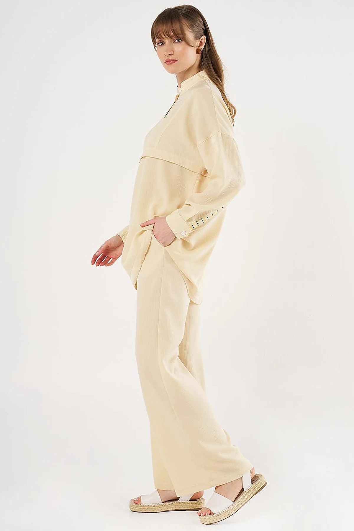 Snap-Button Closure High-Neck Sweatshirt Light Yellow