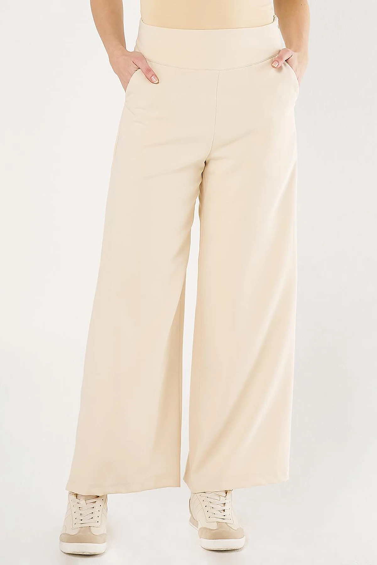 Corset Belted Pants Cream