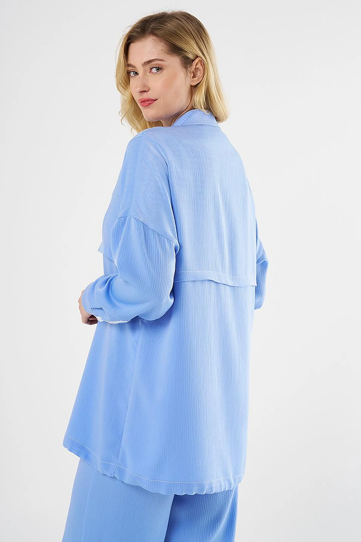 Snap-Button Closure High-Neck Sweatshirt Sky Blue