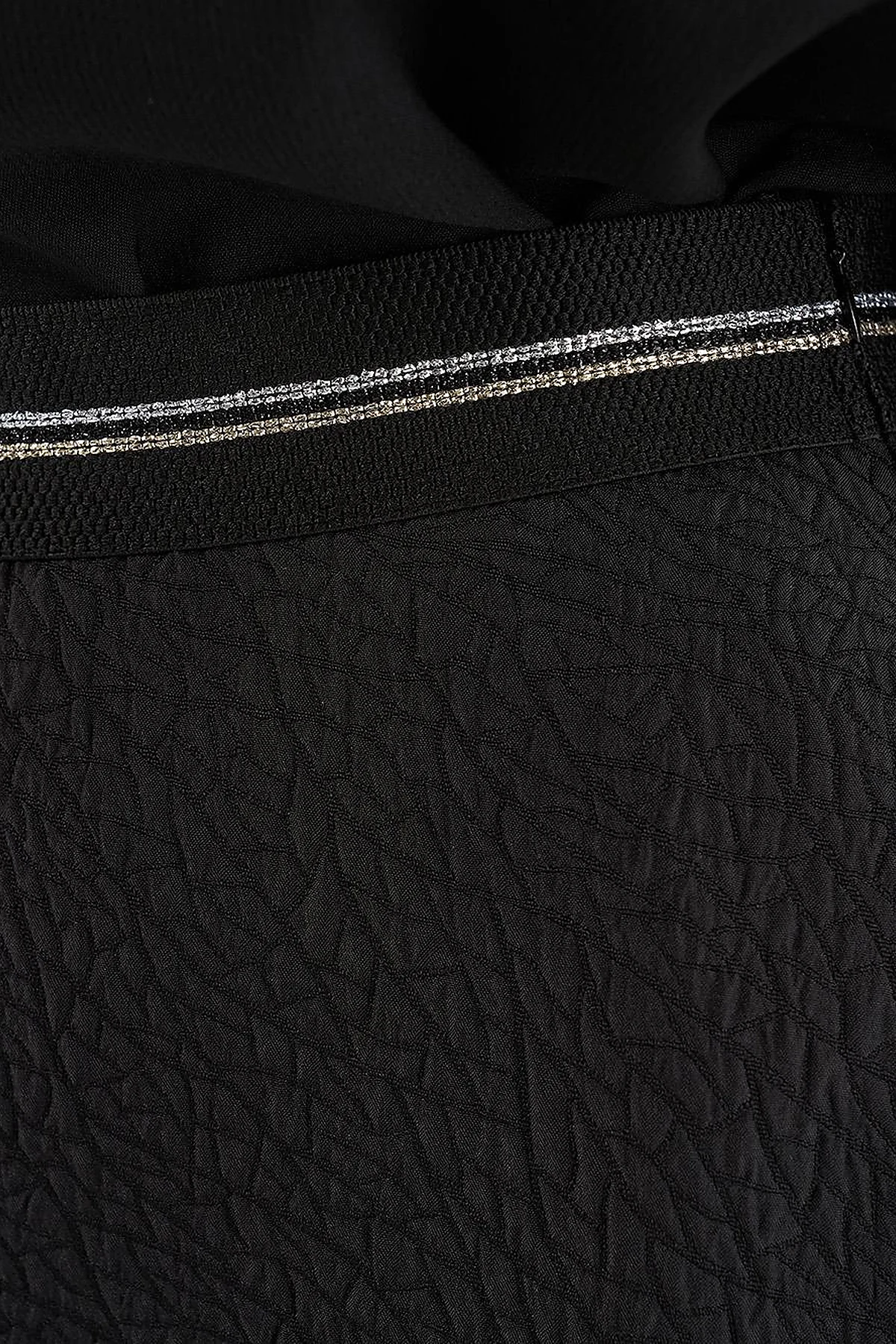Textured Flared Skirt Black