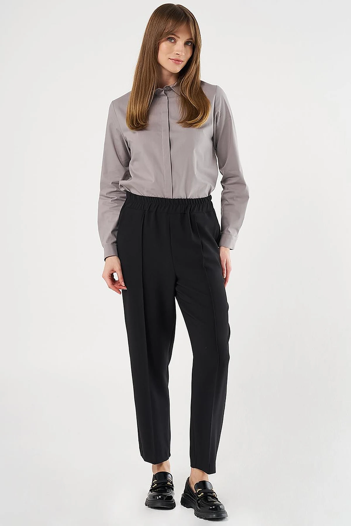 Chain Stitch Straight Leg Pants in Black