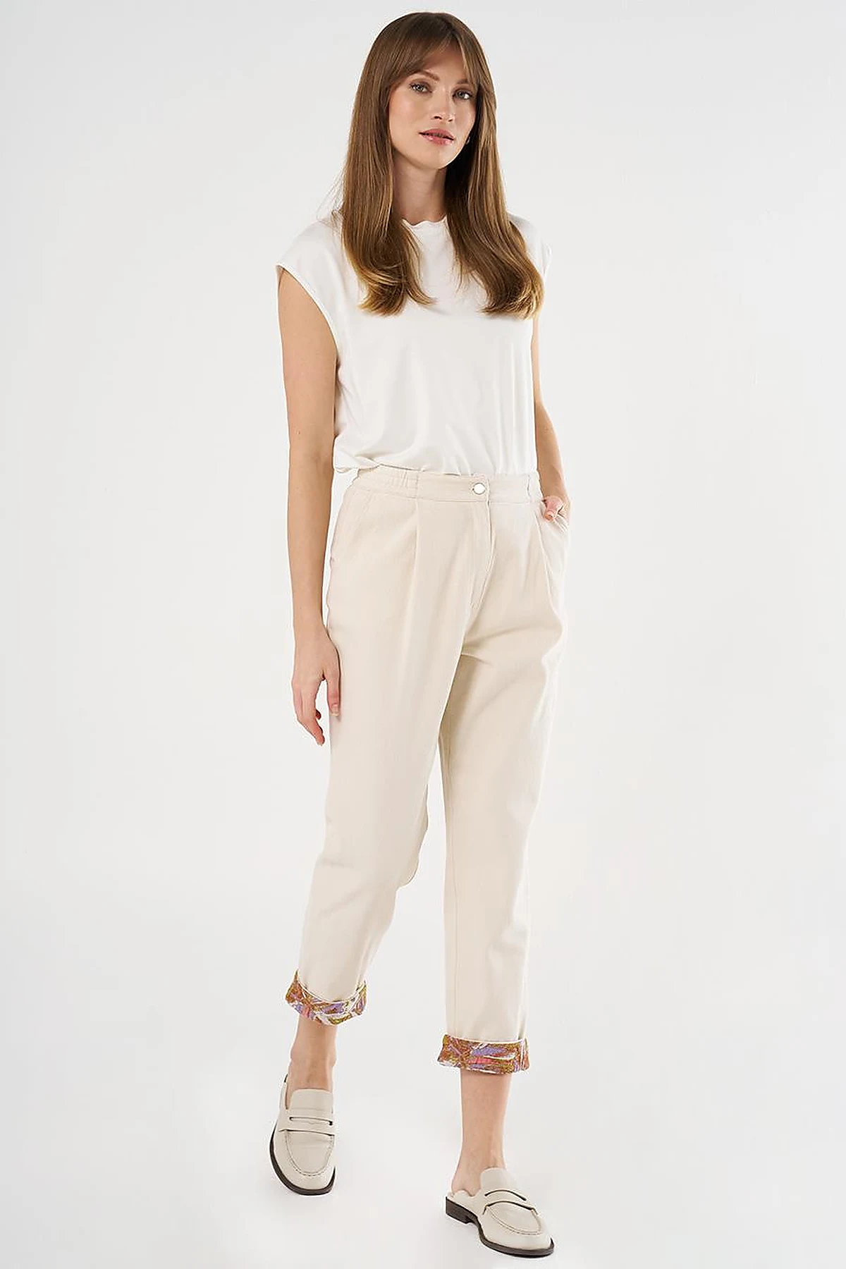 Canvas Pants with Fabric-Panel Hems Cream