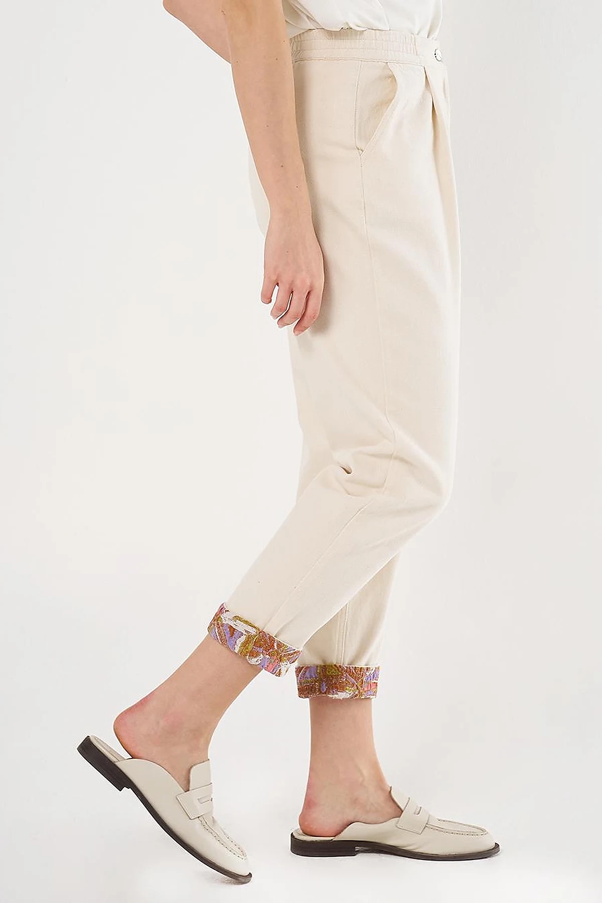 Canvas Pants with Fabric-Panel Hems Cream