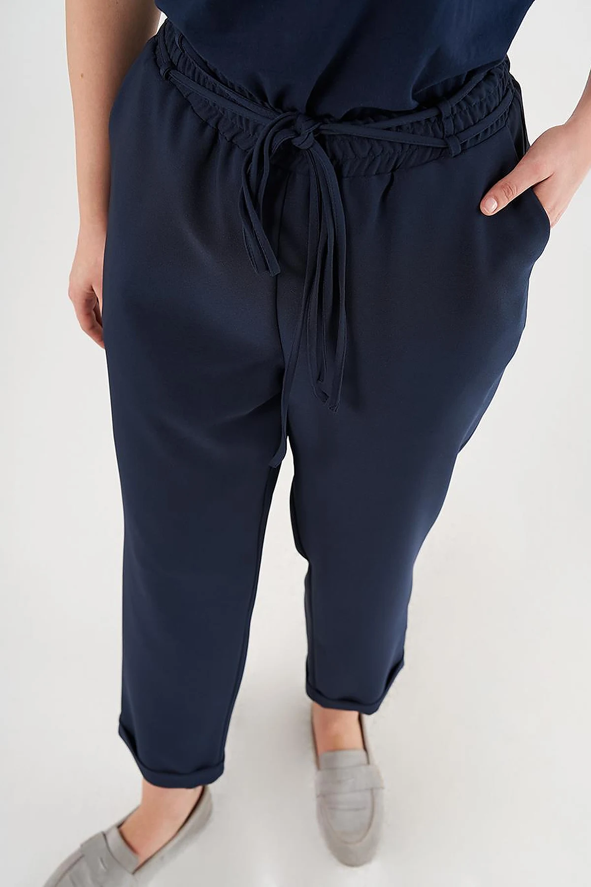 Cuffed Tapered Pants Dark Navy