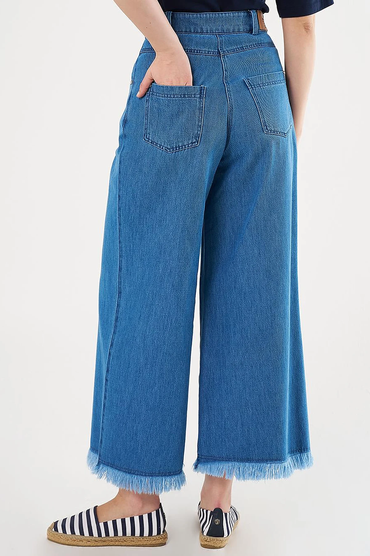 Distressed High-Waist Denim Pants Indigo