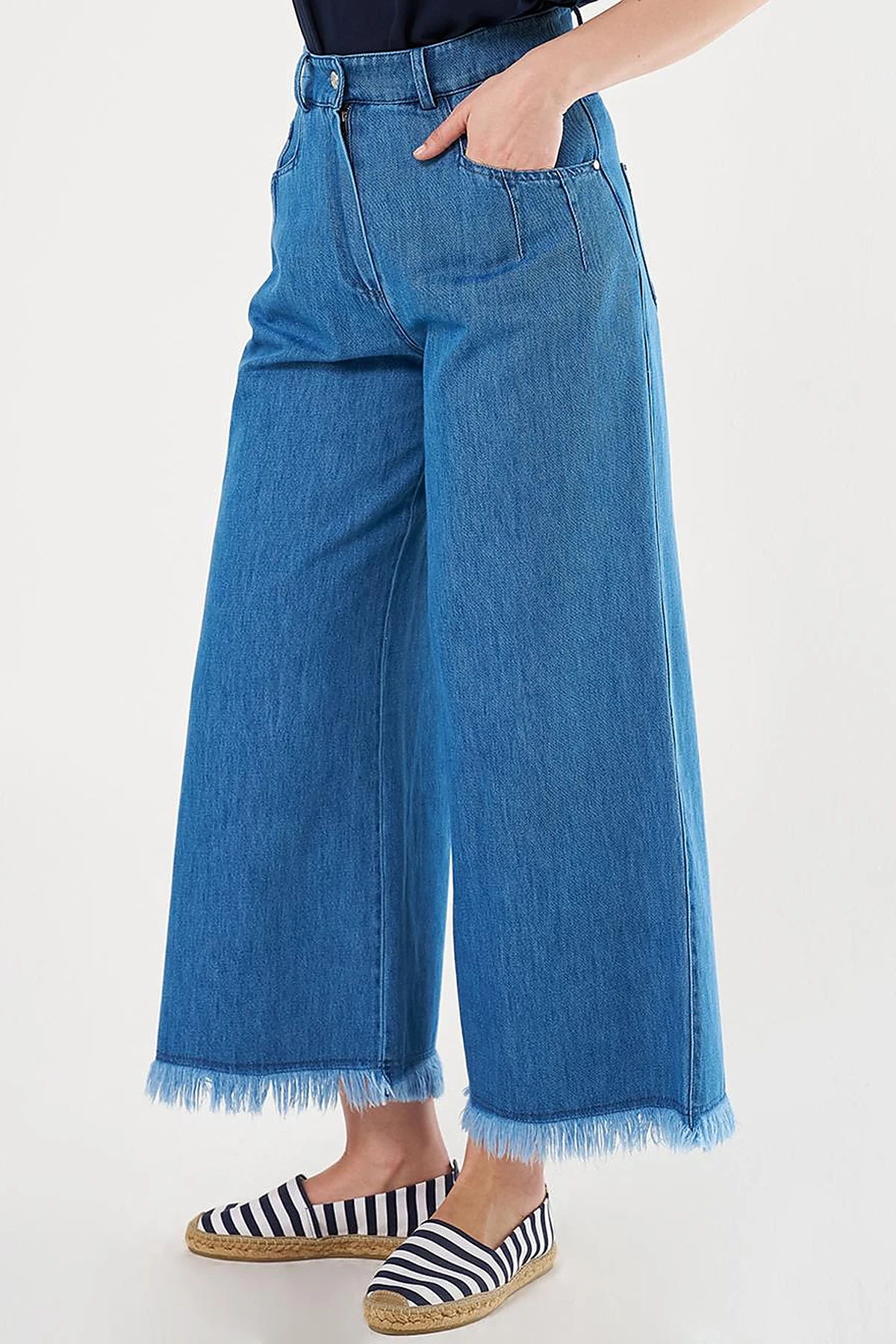 Distressed High-Waist Denim Pants Indigo