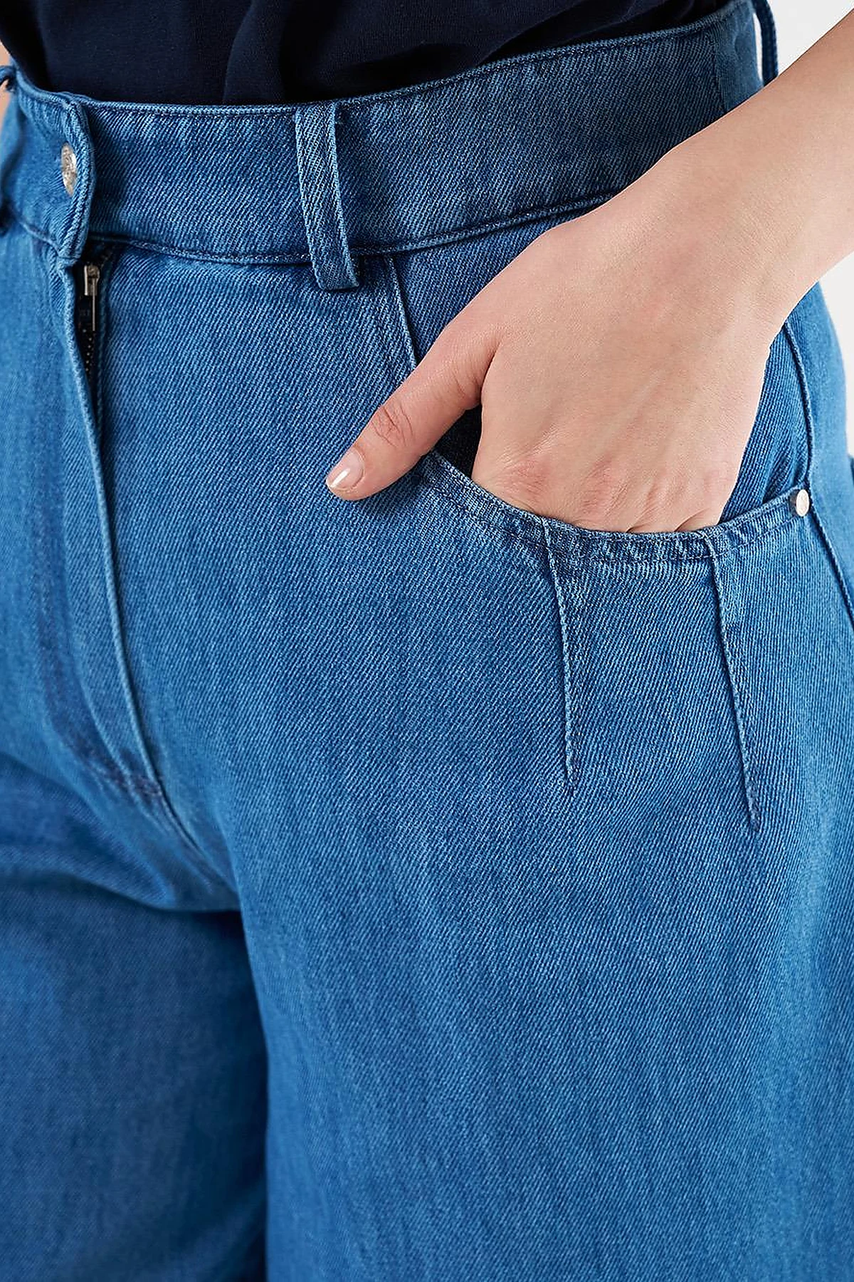 Distressed High-Waist Denim Pants Indigo
